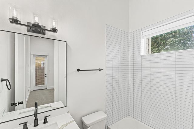 2811 Anita Street, Houston, TX 77004