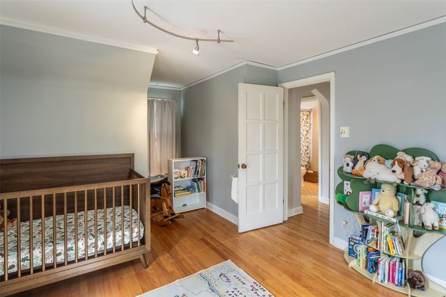 5905 Walnut Hill Drive, Des Moines, IA 50312