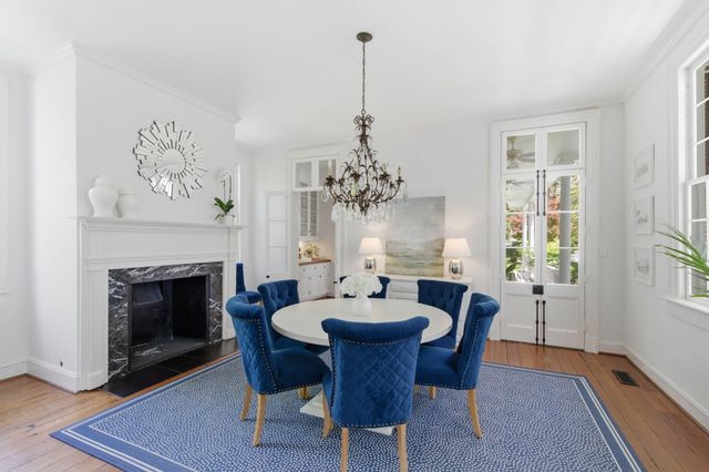 24 King Street, Charleston, SC 29401