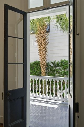 24 King Street, Charleston, SC 29401