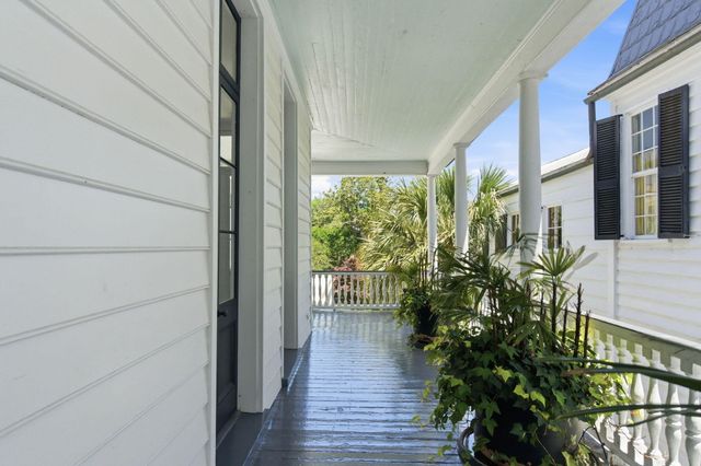 24 King Street, Charleston, SC 29401