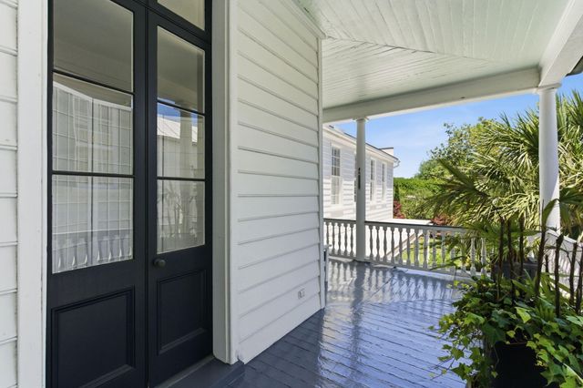 24 King Street, Charleston, SC 29401