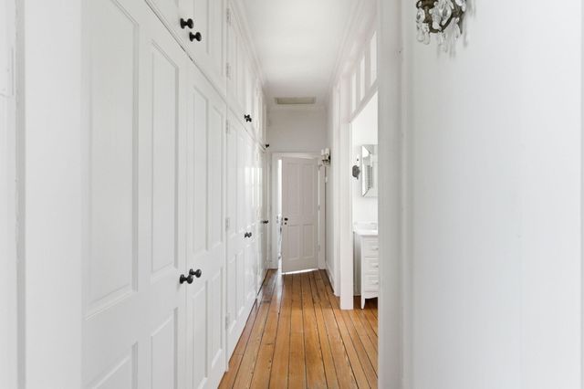 24 King Street, Charleston, SC 29401