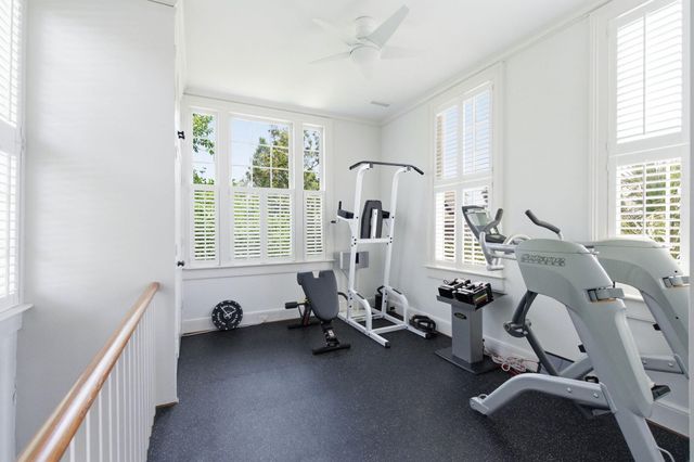 24 King Street, Charleston, SC 29401