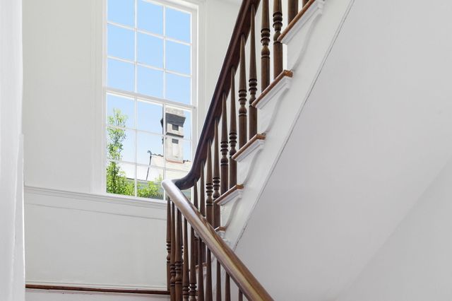24 King Street, Charleston, SC 29401