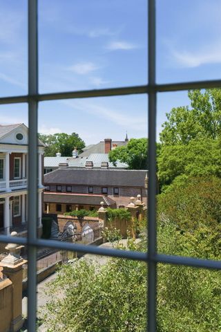 24 King Street, Charleston, SC 29401