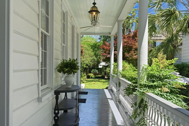 24 King Street, Charleston, SC 29401