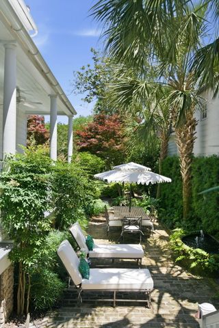 24 King Street, Charleston, SC 29401