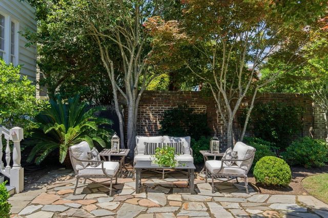 24 King Street, Charleston, SC 29401