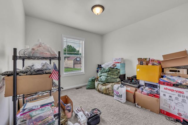 1125 Ishee Dr, Clarksville, TN 37042