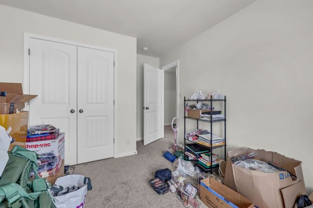 1125 Ishee Dr, Clarksville, TN 37042