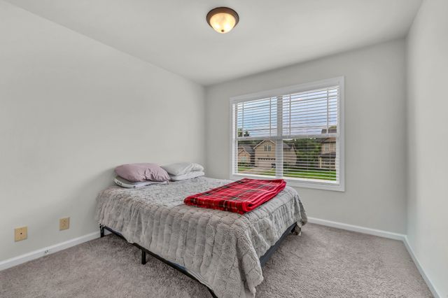 1125 Ishee Dr, Clarksville, TN 37042