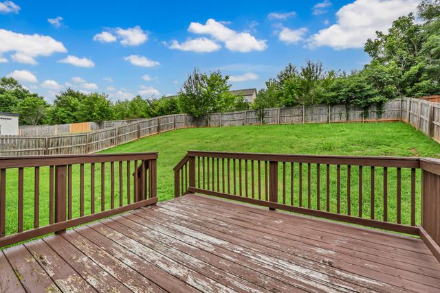 1125 Ishee Dr, Clarksville, TN 37042