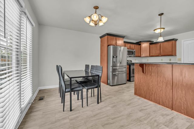 1125 Ishee Dr, Clarksville, TN 37042