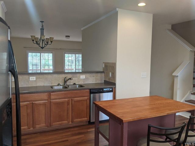 286 Linden Park Lane, Cary, NC 27519