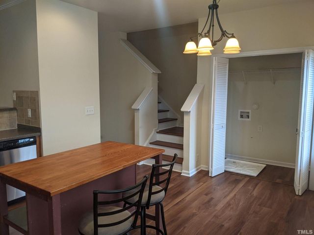 286 Linden Park Lane, Cary, NC 27519