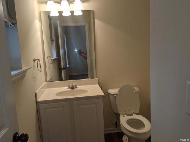 286 Linden Park Lane, Cary, NC 27519