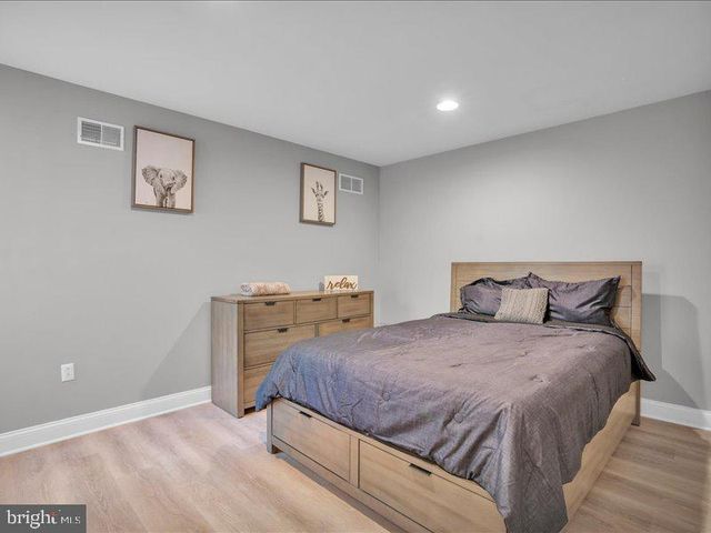 1939 N GRATZ ST, Philadelphia, PA 19121