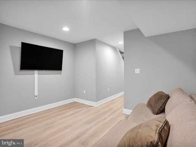 1939 N GRATZ ST, Philadelphia, PA 19121