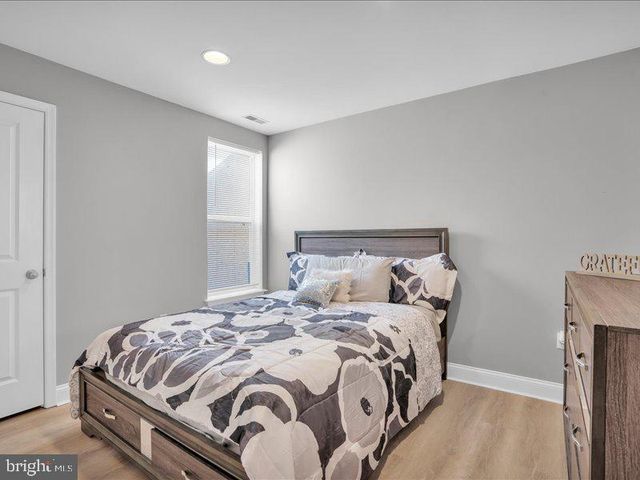 1939 N GRATZ ST, Philadelphia, PA 19121