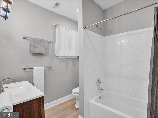 1939 N GRATZ ST, Philadelphia, PA 19121