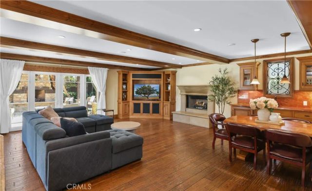 21822 Seacrest Ln, Huntington Beach, CA 92646