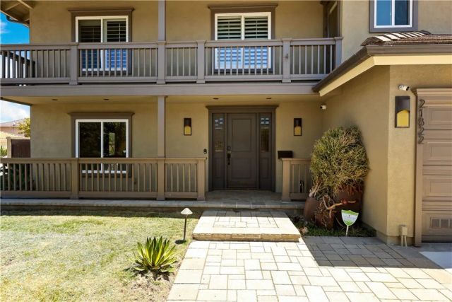 21822 Seacrest Ln, Huntington Beach, CA 92646