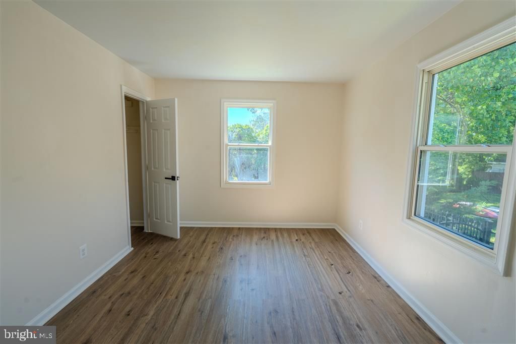 Image 12 of property listing at 12324 CENTERHILL ST, Silver Spring, MD 20902
