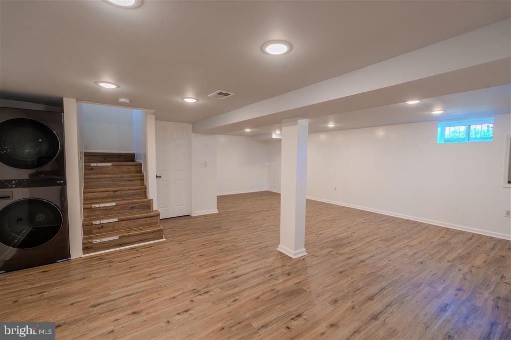 Image 18 of property listing at 12324 CENTERHILL ST, Silver Spring, MD 20902
