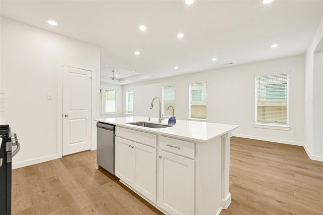 31819 Autumn Spur Ln, Cypress, TX 77447