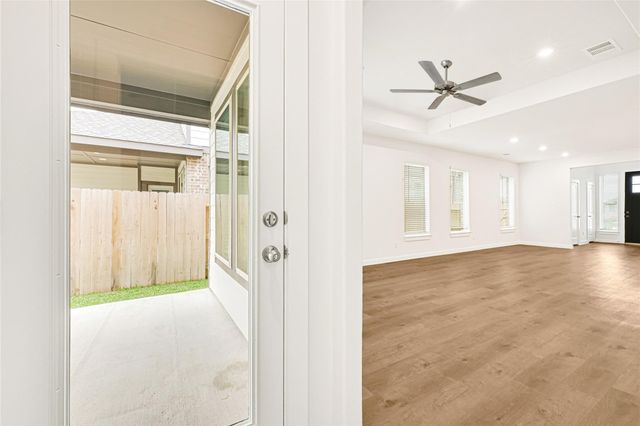 31819 Autumn Spur Ln, Cypress, TX 77447