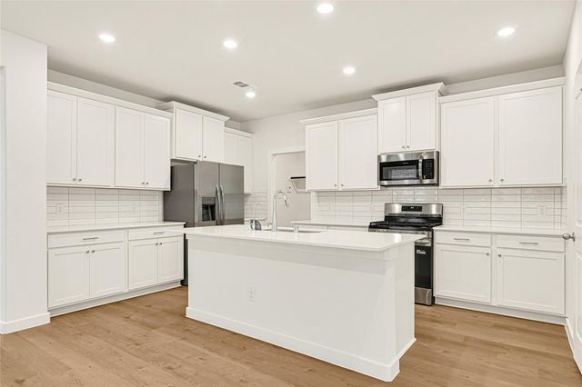 31819 Autumn Spur Ln, Cypress, TX 77447