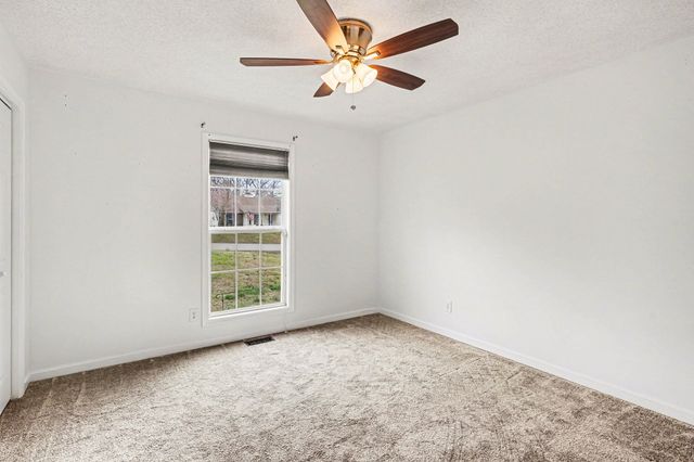 3475 Eastridge Rd, Woodlawn, TN 37191