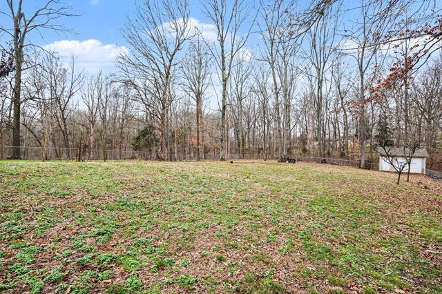 3475 Eastridge Rd, Woodlawn, TN 37191