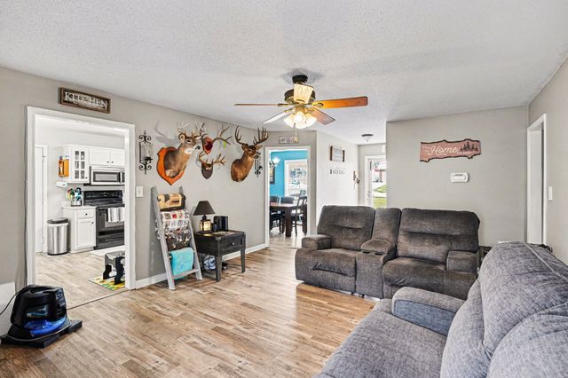 3475 Eastridge Rd, Woodlawn, TN 37191