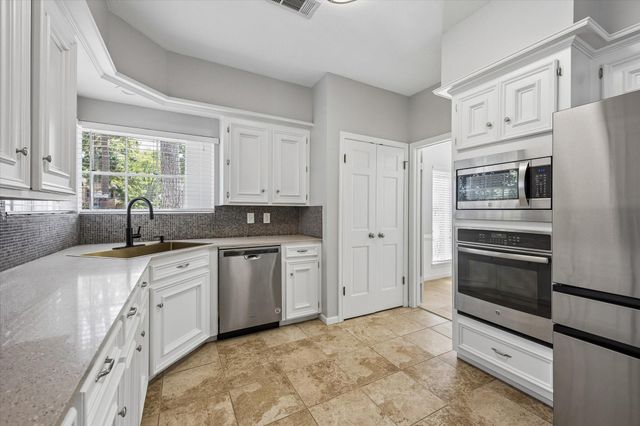15403 Gettysburg Drive, Tomball, TX 77377