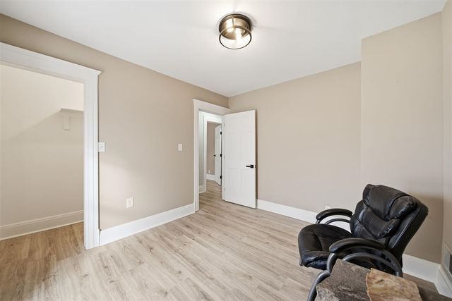 209 N Pleasant Street, Jackson, MI 49202