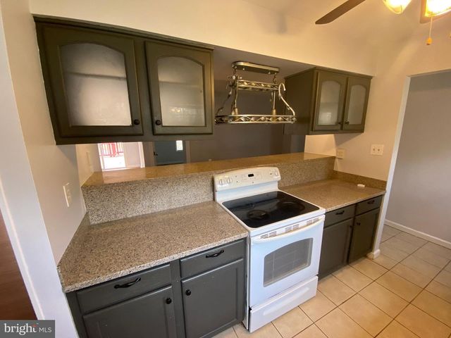13 ROCKY STONE DR, Stafford, VA 22556