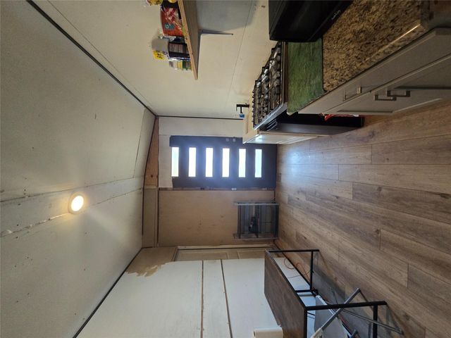 103 Los Cueva RD, Elgin, TX 78621