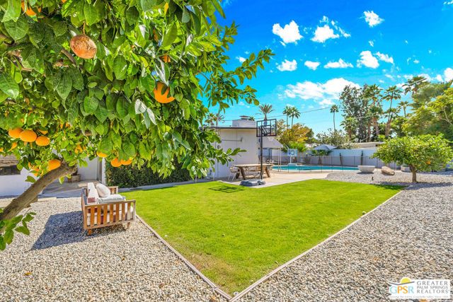 2211 N Starr Road, Palm Springs, CA 92262