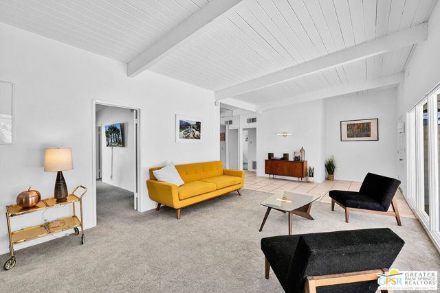 2211 N Starr Road, Palm Springs, CA 92262