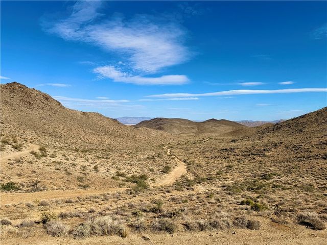 2110 E Calle Copala, Kingman, AZ 86409