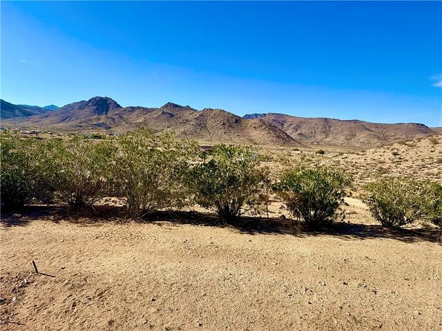 2110 E Calle Copala, Kingman, AZ 86409