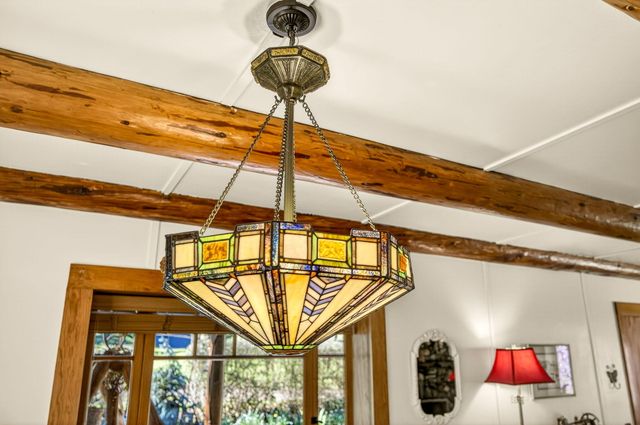 645 E California Street, Jacksonville, OR 97530