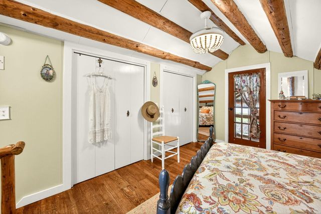 645 E California Street, Jacksonville, OR 97530