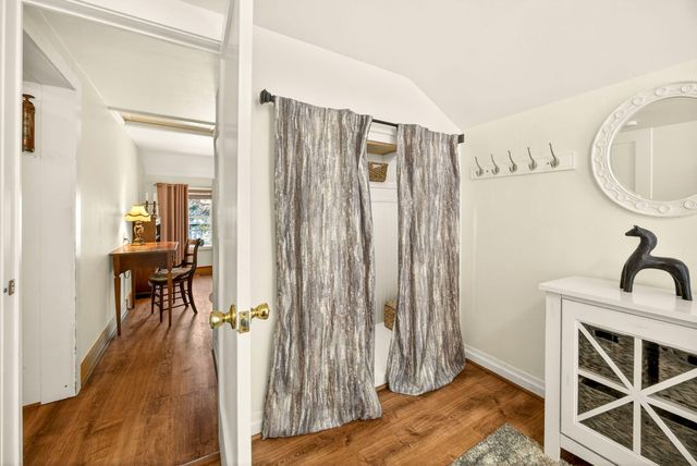 645 E California Street, Jacksonville, OR 97530