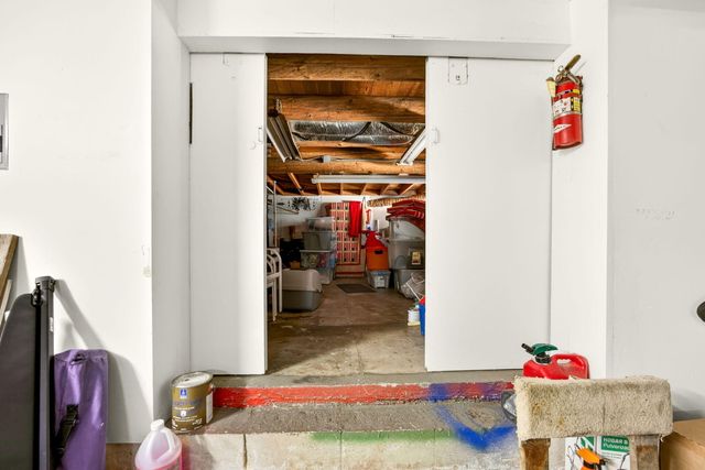 645 E California Street, Jacksonville, OR 97530