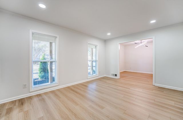 2398 SYON DR, Memphis, TN 38119