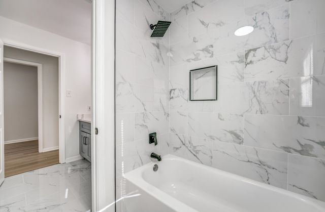 2398 SYON DR, Memphis, TN 38119