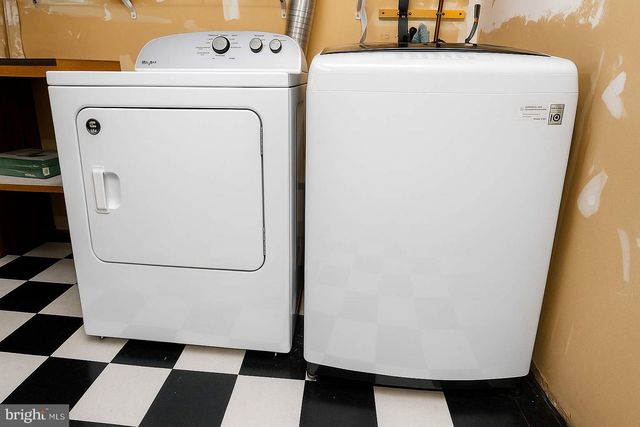 1 BEACON HILL WAY, Gaithersburg, MD 20878